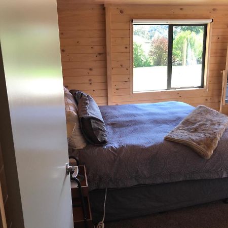 Aroha Anchor Apartment Motueka Buitenkant foto